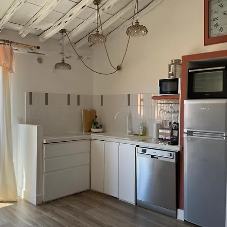 Apartmán Duplex Pour 2 A 6 Personnes Avec Terrasse En Plein Coeur De La Citadelle De Bonifacio (Corsica)