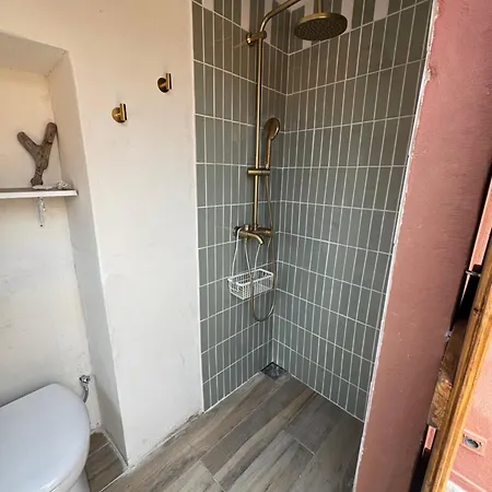 Apartmán Duplex Pour 2 A 6 Personnes Avec Terrasse En Plein Coeur De La Citadelle De