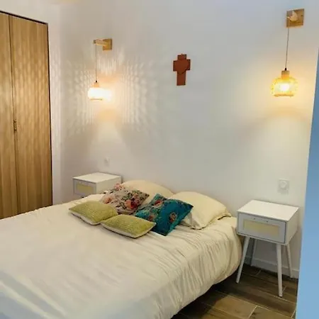 Duplex Pour 2 A 6 Personnes Avec Terrasse En Plein Coeur De La Citadelle De Bonifacio *