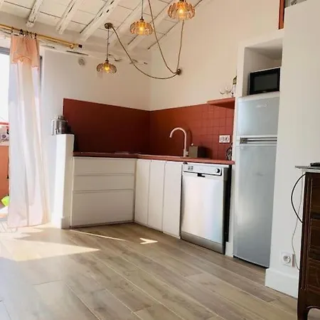 Duplex Pour 2 A 6 Personnes Avec Terrasse En Plein Coeur De La Citadelle De Bonifacio * Bonifacio (Corsica)